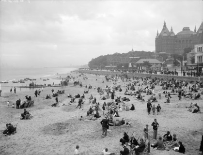 Wallesey beach at New Brighton, Wirral, Merseyside, 1933
