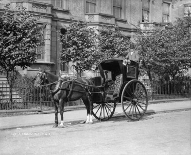 Hansom cab, London, c1870-c1900