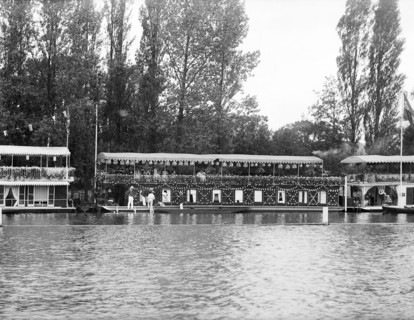 Houseboats moored on the River Thames, Henley-on-Thames, Oxfordshire Artist