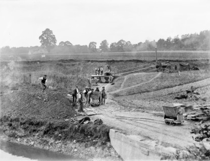 Thames & Severn Canal, Gloucestershire, 1904
