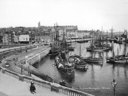 Ramsgate Harbour, Ramsgate, Kent, 1890-1910