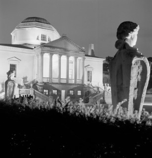 Chiswick House, London, 1945-1980