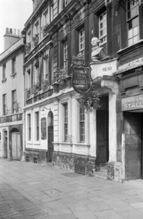 Garrick's Head Public House, St John's Place, Bath, 1945