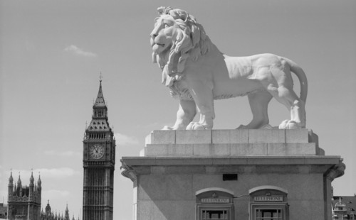 Coade lion, Westminster Bridge Road, Lambeth, London, 1966