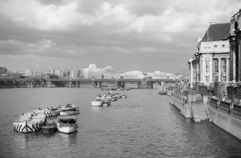 Hungerford Bridge, Lambeth, London, c1945-1965