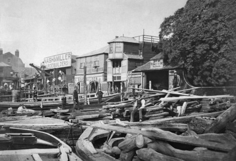 Bargebuilders, Bishop's Walk, Lambeth, London, c1860