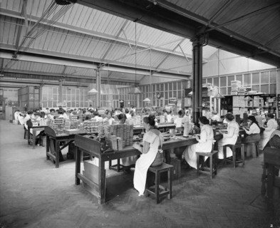 Teofani Cigarette Factory, Brixton, London, 1916