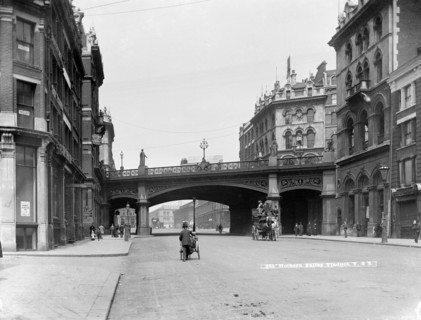 Holborn Viaduct, City of London, c1870-1900