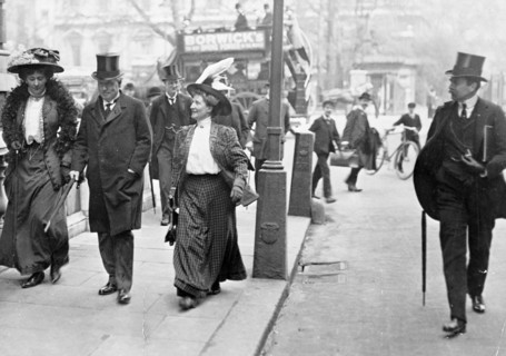 Two suffragettes with Herbert Asquith, c1910. Artist: Unknown