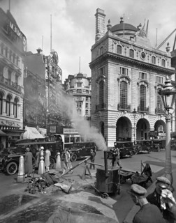 Roadworks in Piccadilly Circus, north side, Westminster, London, (c1910s?). Artist: Unknown