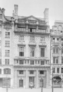 The WSPU's new London headquarters at Lincoln's Inn House, Kingsway, 1912. Artist: Unknown