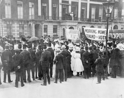 Women's Sunday procession, 21 June 1908. Artist: Unknown