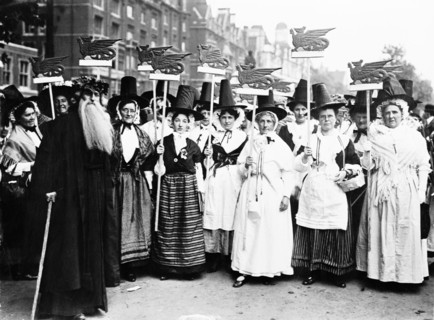 Welsh suffragettes in traditional costume on the Women's Coronation Procession, 17th June 1911. Artist: Unknown