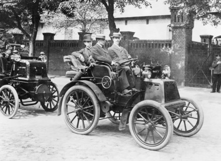 1900 Panhard, (1900s?). Artist: Unknown