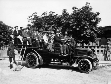 1903 Milnes Daimler Charabanc, (c1903?). Artist: Unknown