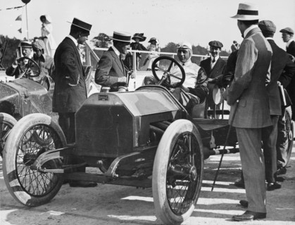 1909 Lancia Beta, WL Stewart at the wheel, c1909-c1920. Artist: Unknown