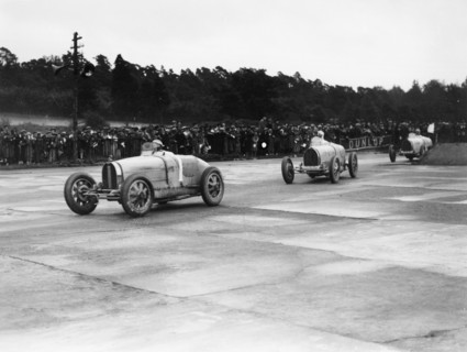 British Grand Prix, Brooklands, Surrey, 1927. Artist: Unknown