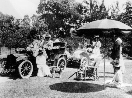 A driving party, (early 1900s?). Artist: Unknown