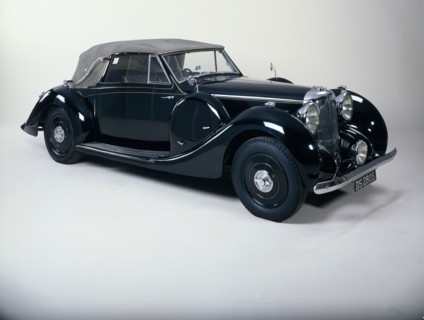 A 1939 Lagonda V12 cabriolet. Artist: Unknown
