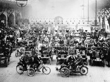 Start of the 1000 Mile Trial, (c1900s?). Artist: Unknown