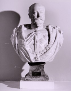 'King Edward VII', 1902. Artist: Walter Merrett