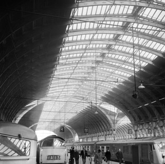 Platforms 4 and 5, Paddington Station, London, 1960-1972