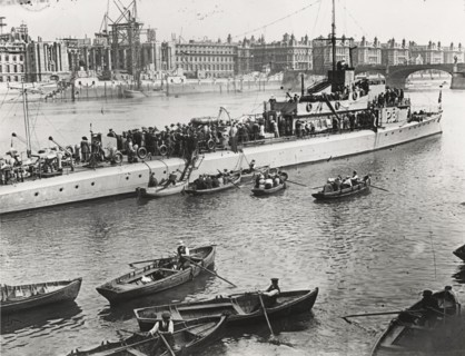 Ship and boats on the River Thames, London, c1913. Artist: Unknown