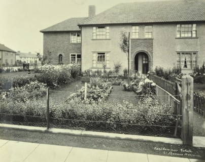Front garden of 61 Barnes Avenue, on the Castelnau Estate, Barnes, London, 1930 Artist: Unknown.