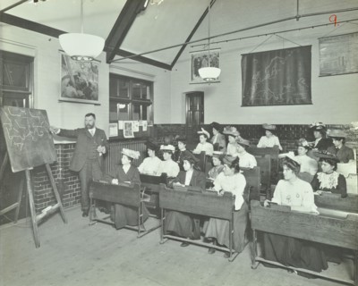 Shorthand class for women, Choumert Road Evening Institute, London, 1907. Artist: Unknown.