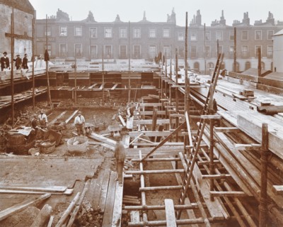 Men building the Camden Town Sub-Station, London, 1908. Artist: Unknown.