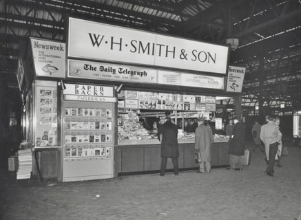 WH Smith's bookstall at Waterloo Station, Lambeth, London, 1960. Artist: Unknown.