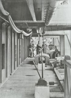 Men on the Hydraulic Lever Platform of the Woolwich Ferry, London, 1896. Artist: Unknown.