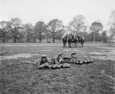 British Army machine gun troop, May 1918