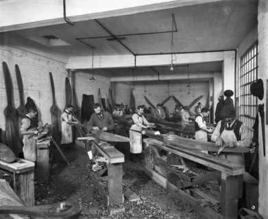 Dove Brothers propeller works, Cloudesley Place, Islington, London, January 1918