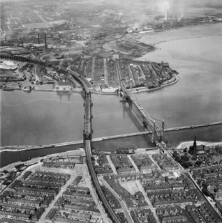 Runcorn Railway Bridge and Widnes-Runcorn Transporter Bridge, Cheshire, 1952