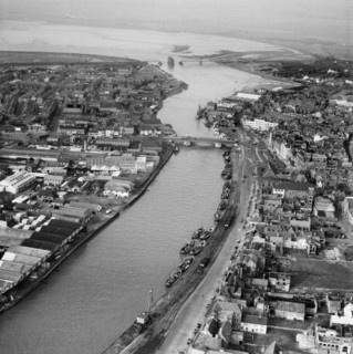 River Yare at Haven Bridge and the Breydon Viaduct, Great Yarmouth, Norfolk, 1953