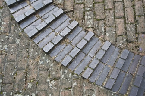 Lock treads, Mile End Lock, Regent's Canal, Tower Hamlets, London, c2009