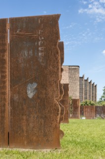 Sculpture, Herbert Art Gallery and Museum, Jordan Well, Coventry, West Midlands, 2014