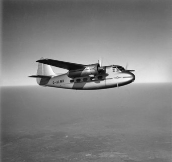 Percival P-50 Prince 2 G-ALWH in flight over Falconwood, Bromley, Kent, 1950