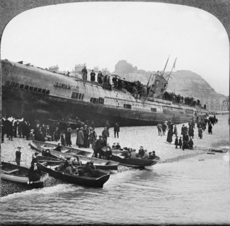 German U-boat U-118 aground on Hastings Beach, Sussex, 1919