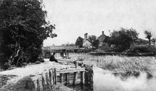 Weir and lock keeper's house, St John's Lock, Lechlade, Gloucestershire, c1860-c1887