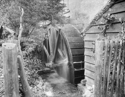 Waterwheel, Old Mill, Chipping Campden, Gloucestershire, 1900