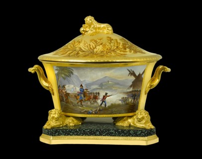 Soup tureen depicting the Battle of Rolica, Portugal, 1808 (1817-1819)