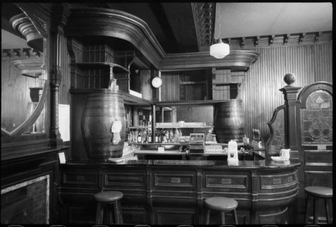 Royal Turk's Head Hotel,  73 Grey Street, Newcastle Upon Tyne, c1955-c1980