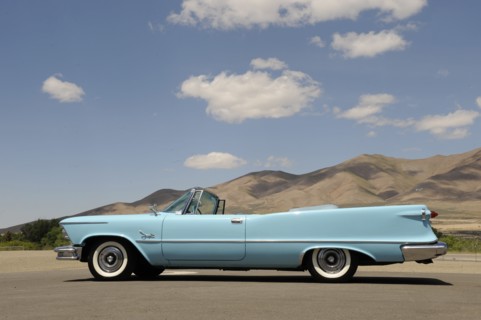 Chrysler Imperial 1957 ex Howard Hughes. Artist: Simon Clay.