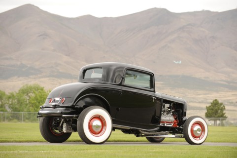 Ford 3 Window Coupe 1932. Artist: Simon Clay.