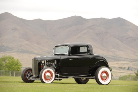 Ford 3 Window Coupe 1932. Artist: Simon Clay.