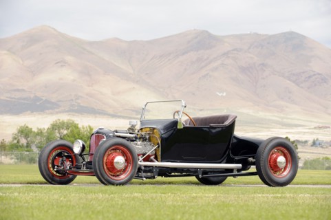 Ford racer 1925. Artist: Simon Clay.