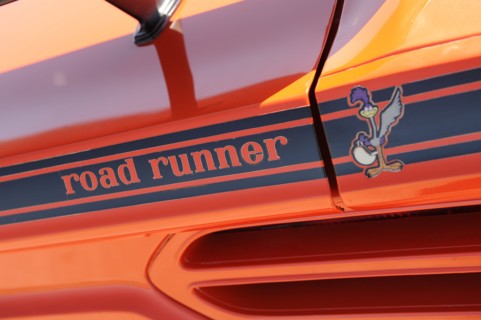 Plymouth Hemi Roadrunner 1970. Artist: Simon Clay.