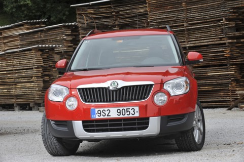 Skoda Yeti 2009. Artist: Simon Clay.